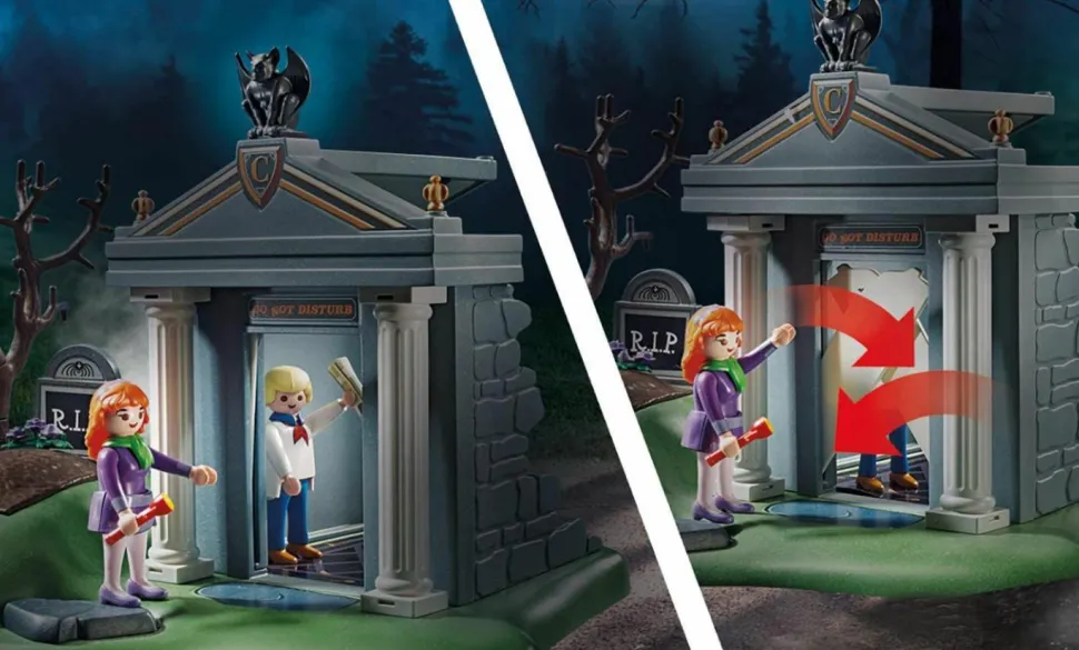 Scooby-Doo - Playmobil Adventure in the Cemetery Playset (70362)