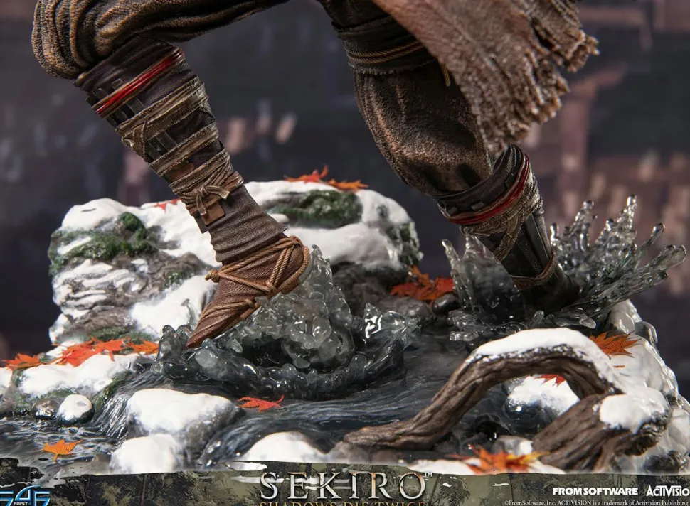 Sekiro: Shadows Die Twice - Sekiro 12" Statue
