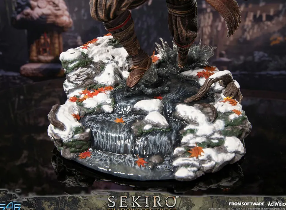 Sekiro: Shadows Die Twice - Sekiro 12" Statue
