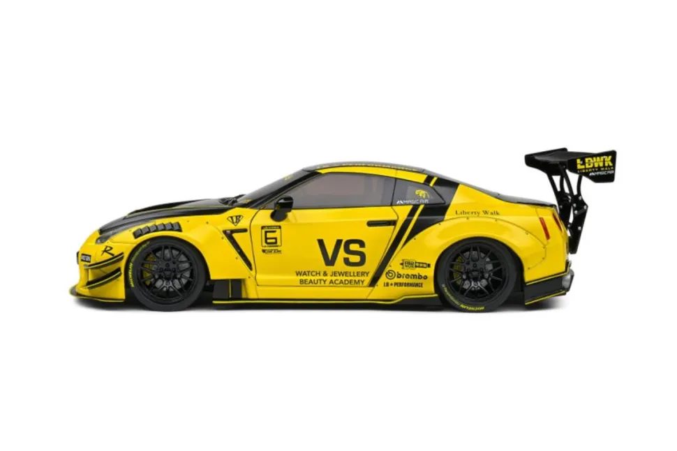 Solido Cars - 2020 Nissan GT-R (R35) Liberty Walk Body Kit 2.0 1/18th Scale Die-Cast Vehicle Replica