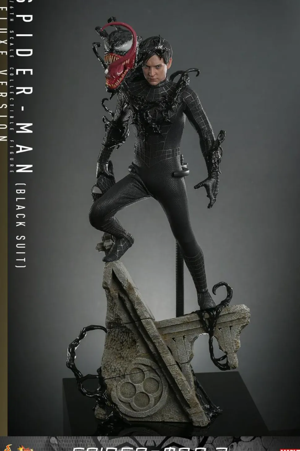 Spider-Man 3 - Spider-Man (Black Suit) Deluxe 1/6th Scale Hot Toys Action Figure