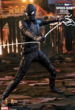 Spider-Man: Far From Home - Spider-Man Stealth Suit Deluxe 1/6th Scale Hot Toys Action Figure