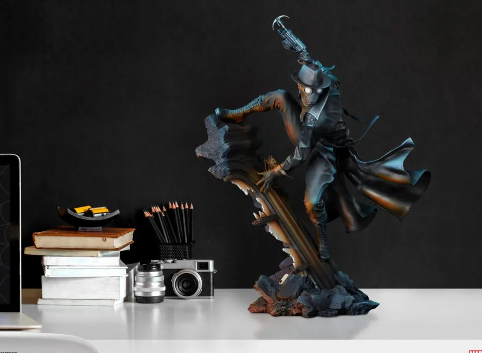 Spider-Man: Into The Spider-Verse - Spider-Man Noir 27" Premium Format Statue