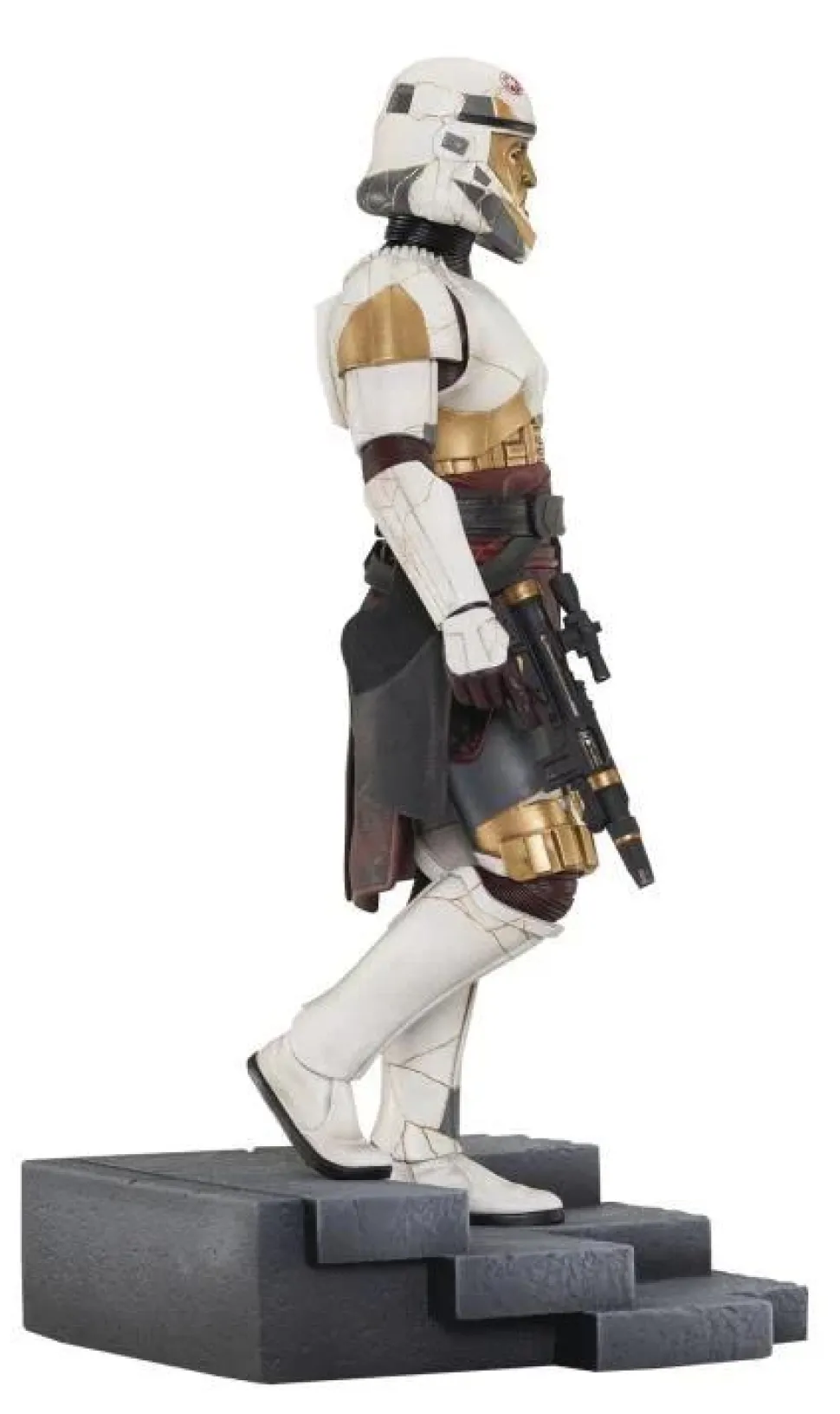 Star Wars: Ahsoka - Captain Enoch 10" Statue