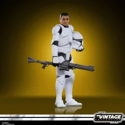 Star Wars Episode II: Attack of the Clones - Phase I Clone Trooper Vintage Collection Kenner 3.75" Scale Action Figure
