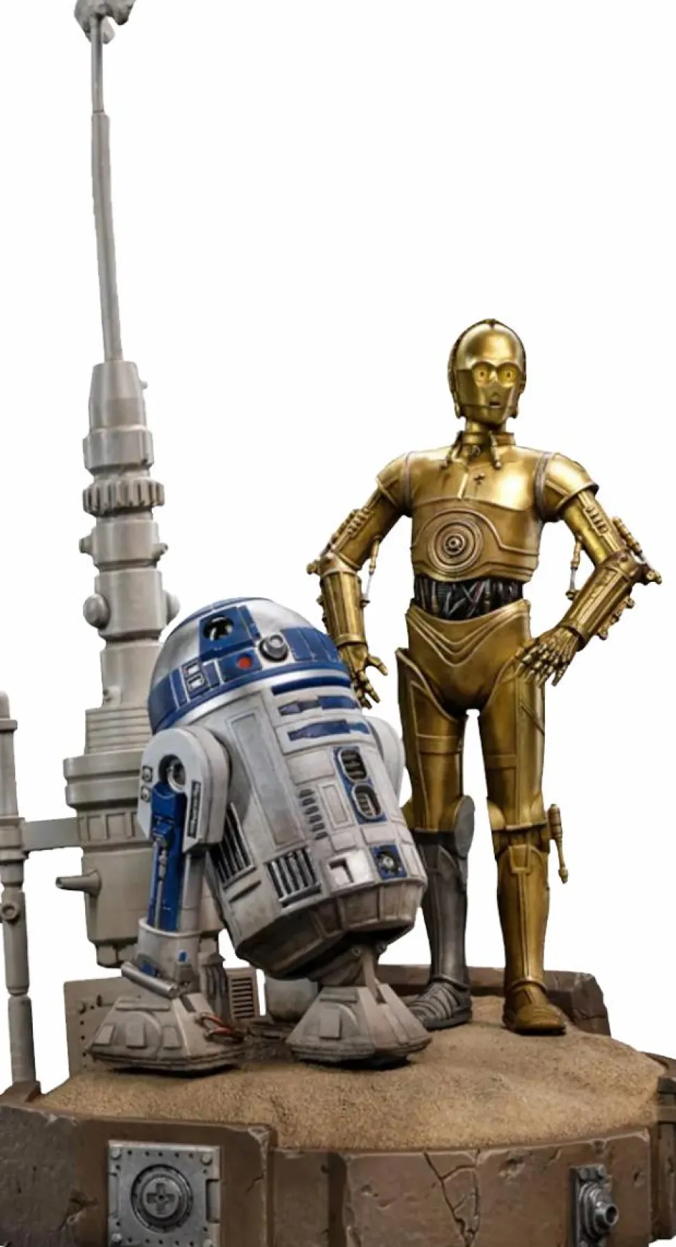 Star Wars Episode IV: A New Hope - C-3PO & R2-D2 1/10th Scale Statue