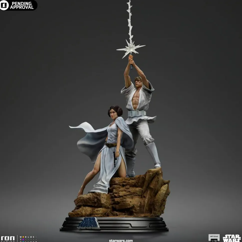 Star Wars Episode IV: A New Hope - Luke & Leia Deluxe 1/10th Scale Statue