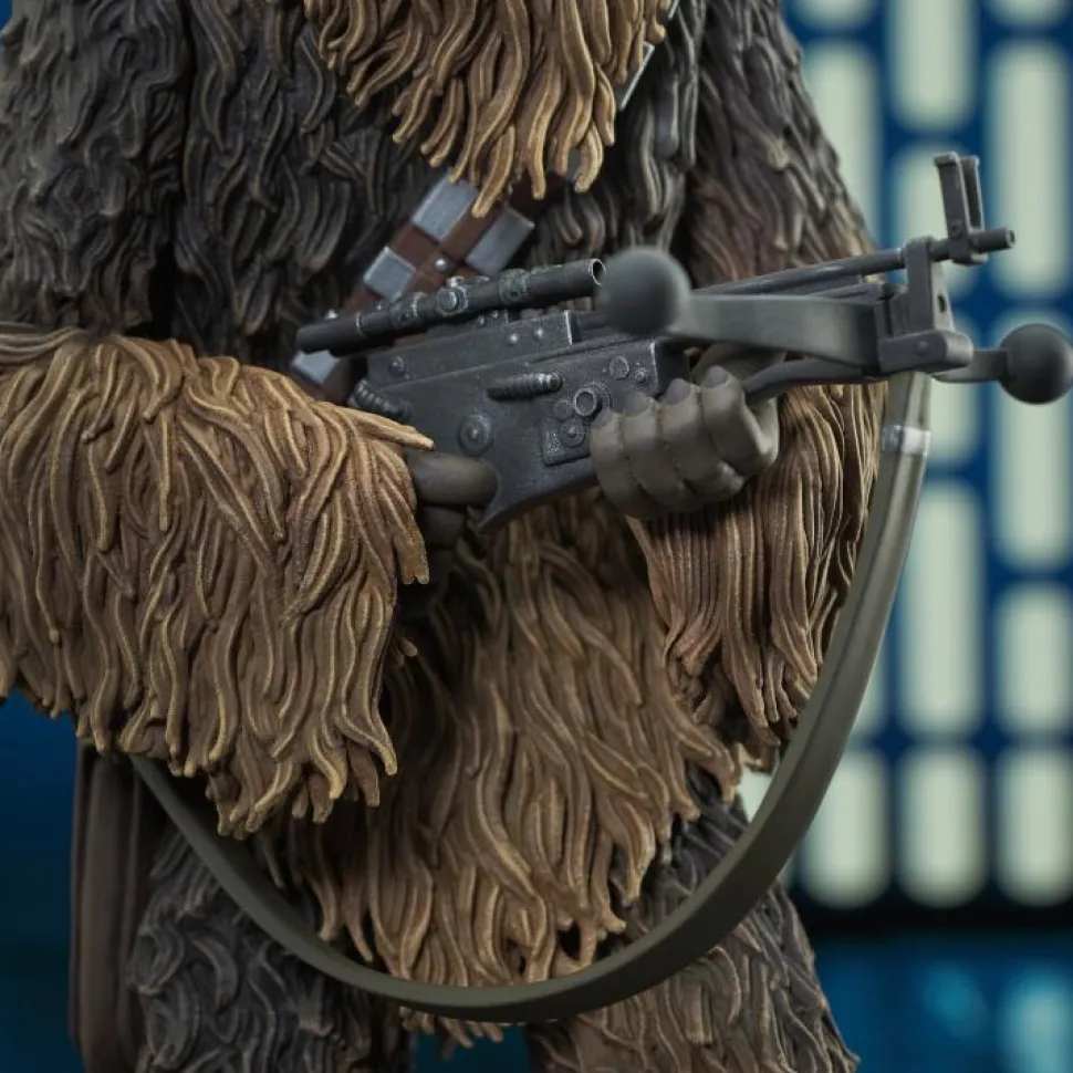Star Wars Episode IV: A New Hope - Chewbacca 1/7th Scale Statue