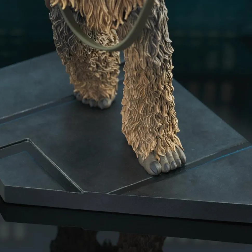 Star Wars Episode IV: A New Hope - Chewbacca 1/7th Scale Statue