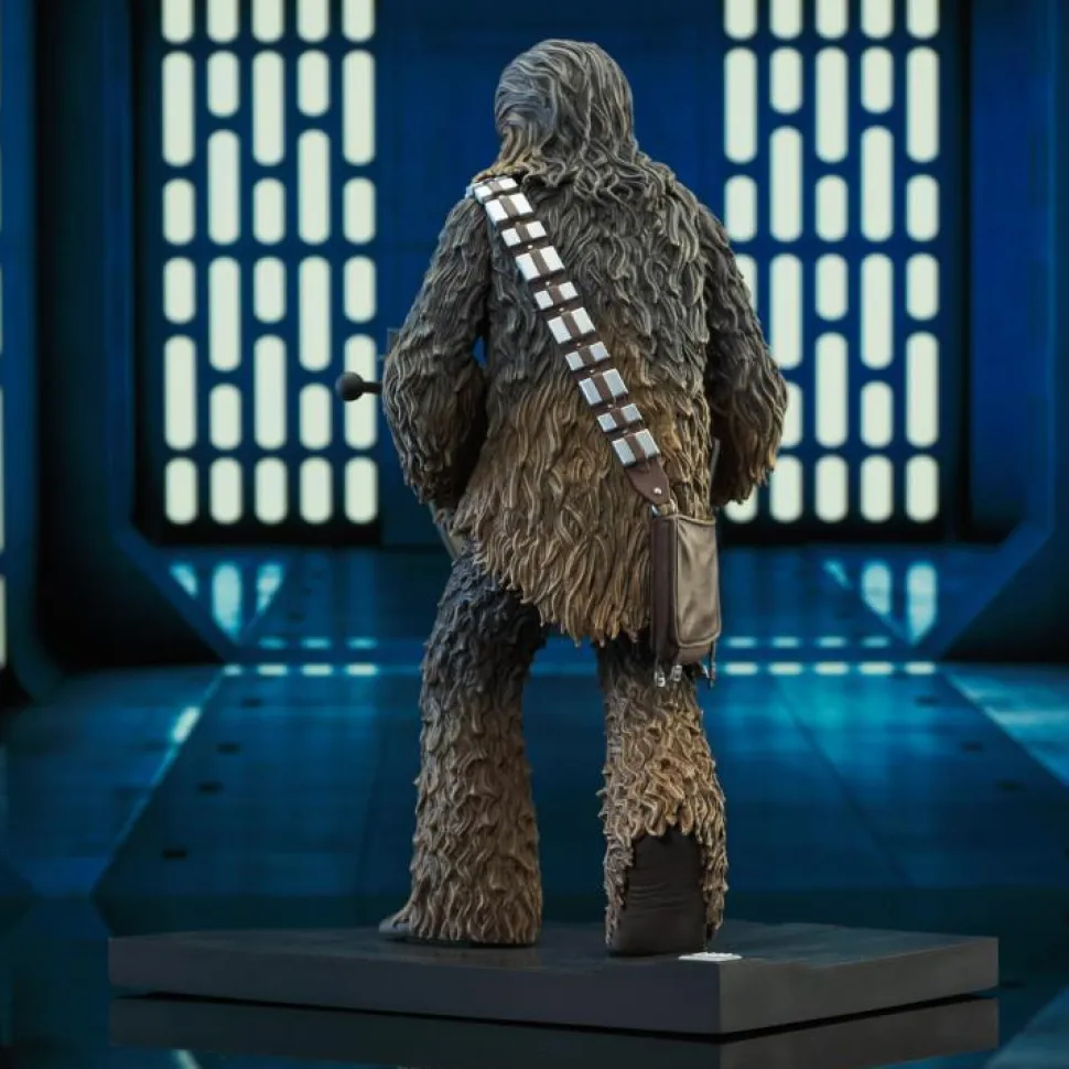 Star Wars Episode IV: A New Hope - Chewbacca 1/7th Scale Statue