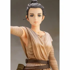 Star Wars Episode VII: The Force Awakens - Rey Descendant of Light 1/7th Scale ArtFX Statue
