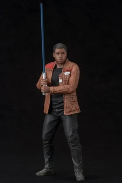 Star Wars Episode VII: The Force Awakens - Rey & Finn ArtFX 1/10th Scale Pre-Painted Model Kit Statue (2-Pack)