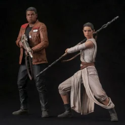Star Wars Episode VII: The Force Awakens - Rey & Finn ArtFX 1/10th Scale Pre-Painted Model Kit Statue (2-Pack)