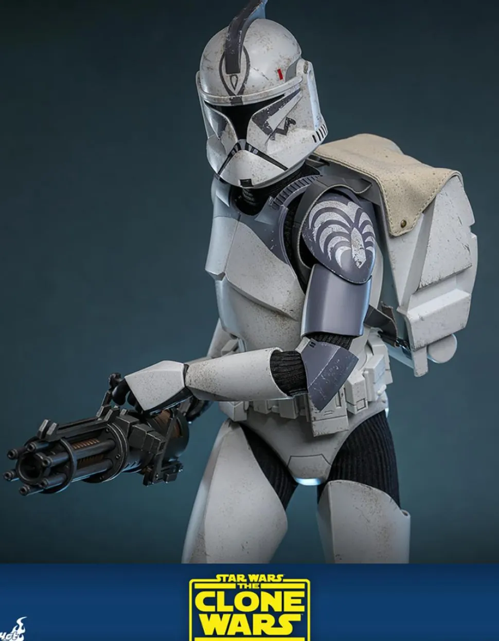 Star Wars: The Clone Wars - 104th Battalion Wolfpack Clone Trooper Deluxe Version 1/6th Scale Hot Toys Action Figure