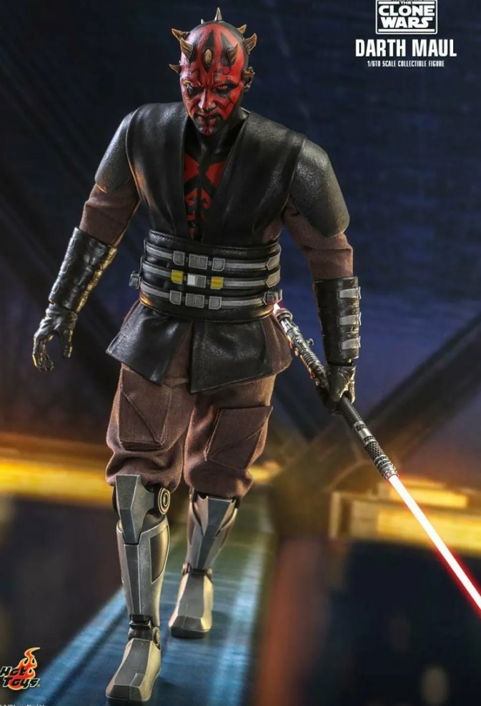 Star Wars: The Clone Wars - Darth Maul 1/6th Scale Hot Toys Action Figure