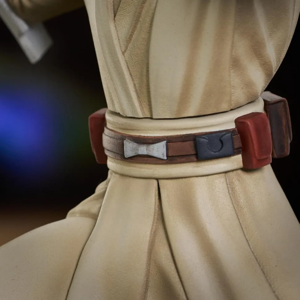 Star Wars: The Clone Wars - General Obi-Wan Kenobi Deluxe Gallery 11" PVC Diorama Statue