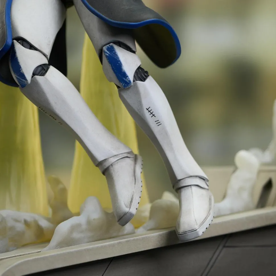 Star Wars: The Clone Wars - Captain Rex Gallery 11" PVC Diorama Statue