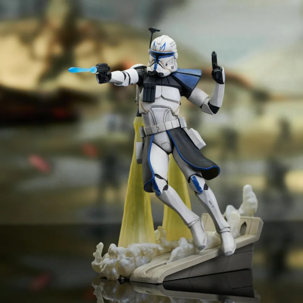 Star Wars: The Clone Wars - Captain Rex Gallery 11" PVC Diorama Statue