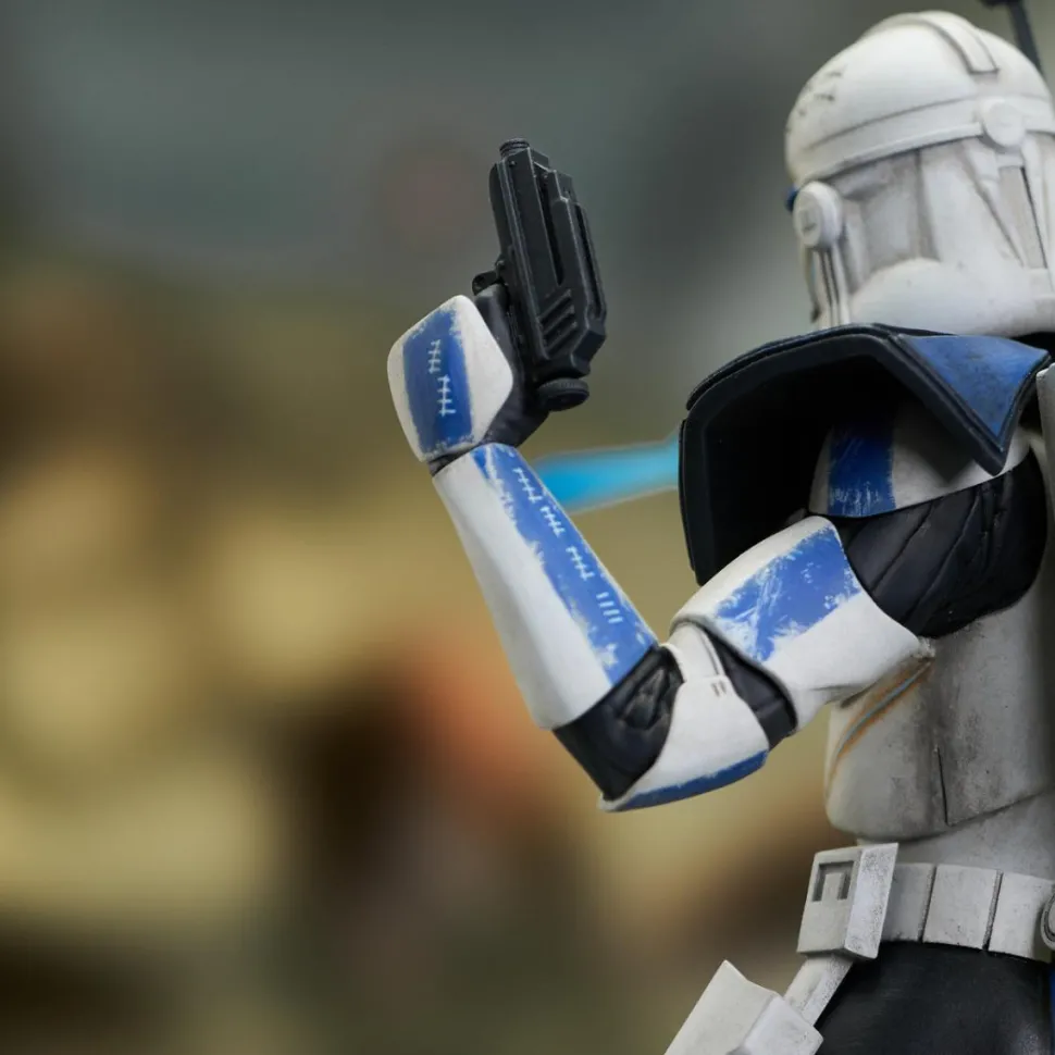 Star Wars: The Clone Wars - Captain Rex Gallery 11" PVC Diorama Statue