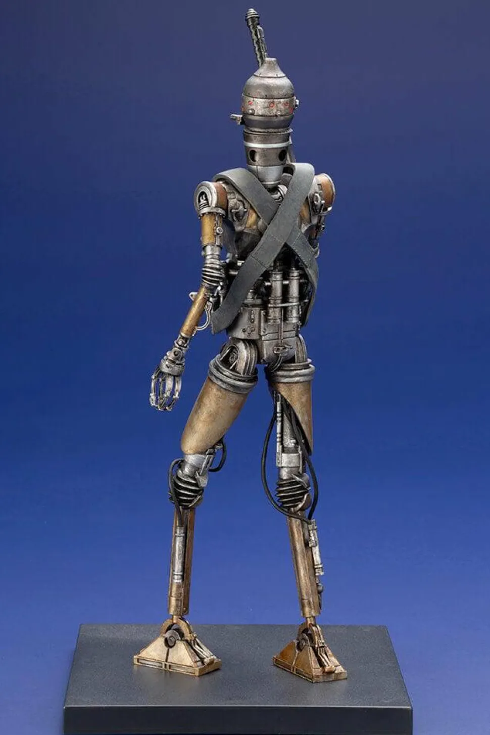 Star Wars: The Mandalorain - IG-11 1/10th Scale ArtFX Statue