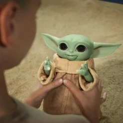 Star Wars: The Mandalorian - Galactic Snackin’ Grogu (The Child) 9” Animatronic Figure