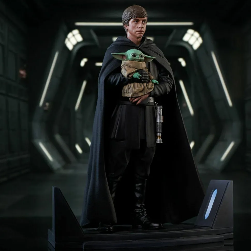 Star Wars: The Mandalorian - Luke Skywalker & Grogu Premier Collection 10” Statue