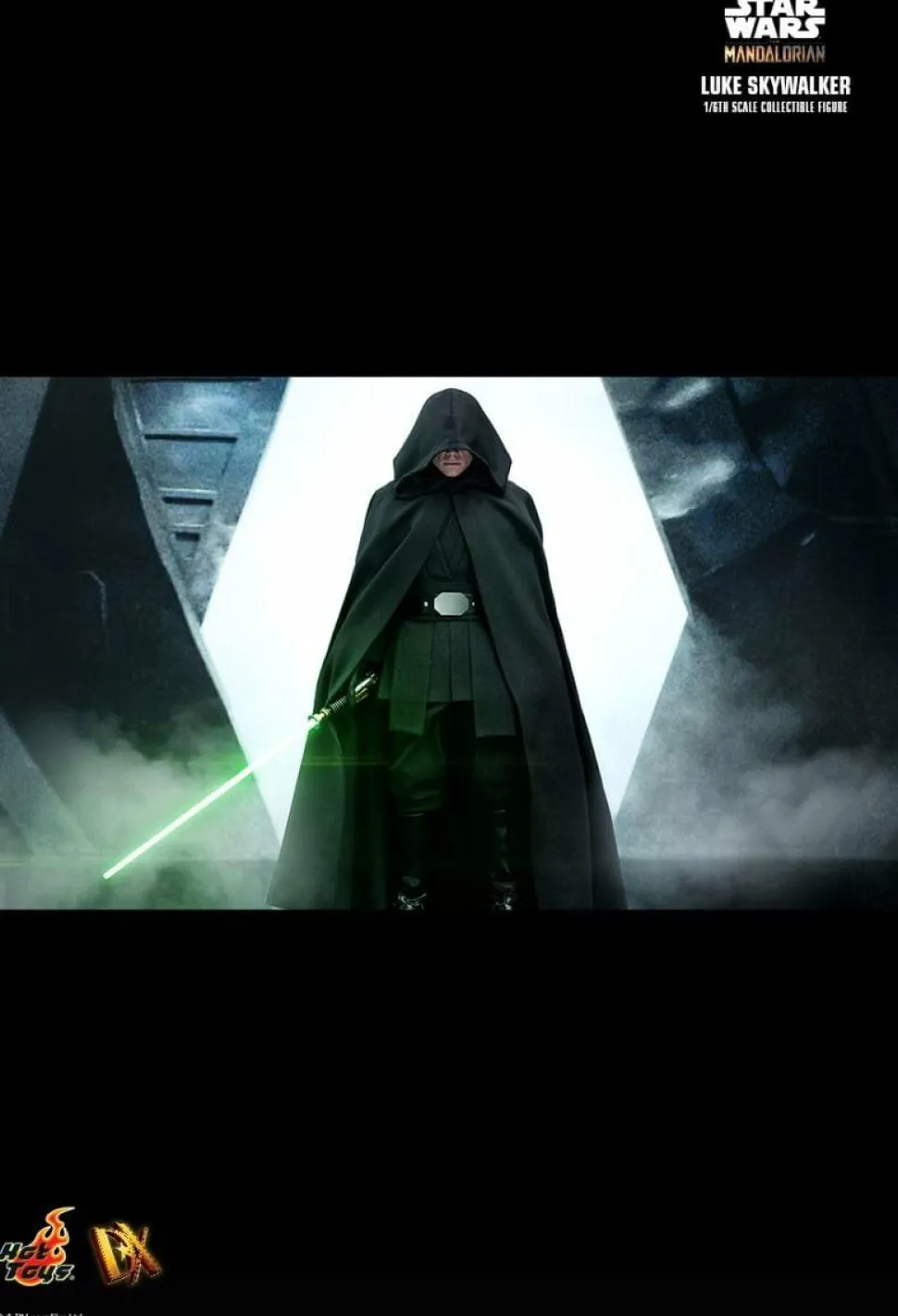 Star Wars: The Mandalorian - Luke Skywalker 1/6th Scale Hot Toys Action Figure