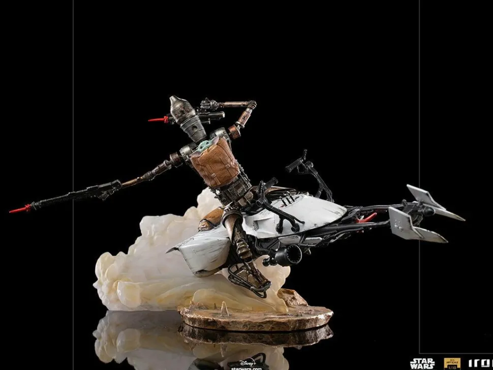 Star Wars: The Mandalorian - IG-11 & The Child Deluxe 1/10th Scale Statue