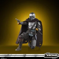 Star Wars: The Mandalorian - The Mandalorian (Mines of Mandalore) Vintage Collection Kenner 3.75