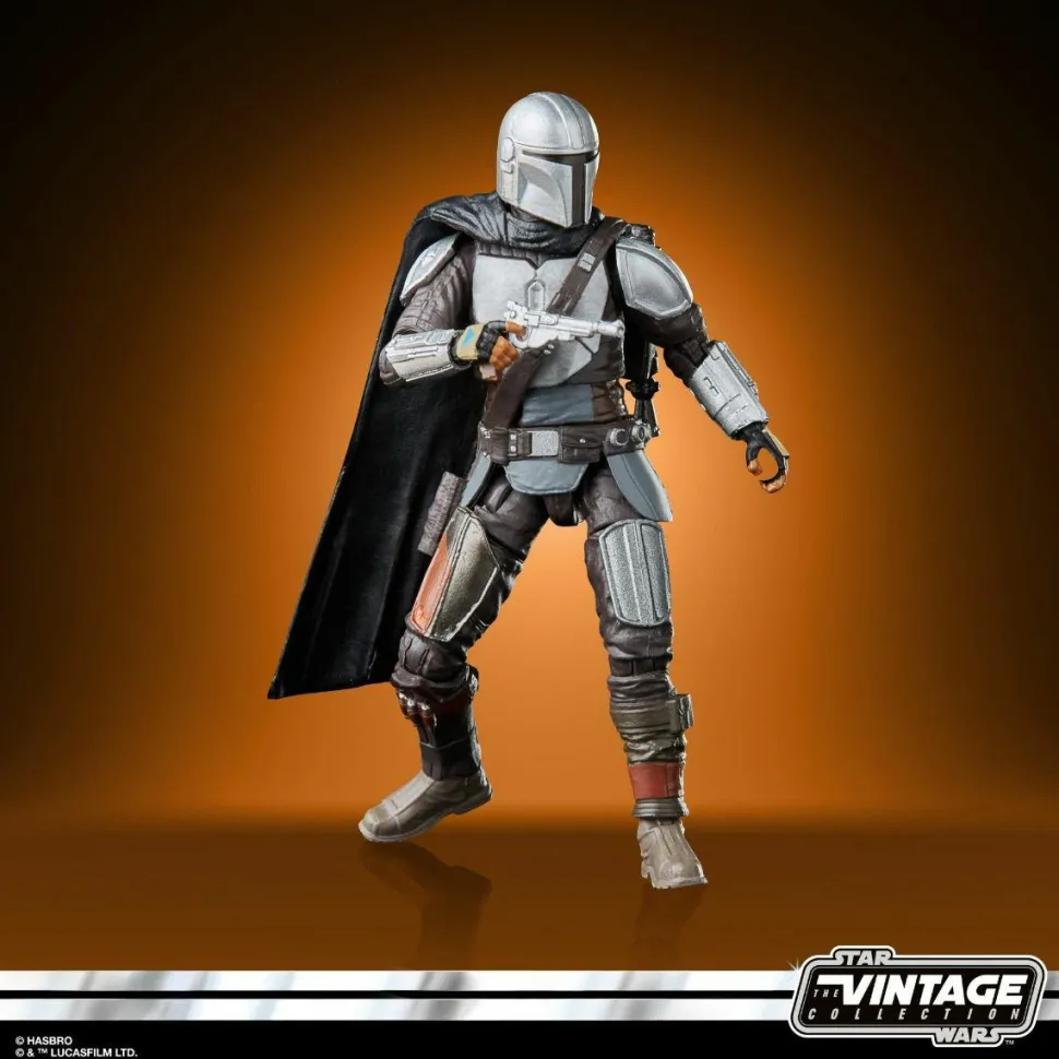 Star Wars: The Mandalorian - The Mandalorian in Beskar Armour Vintage Collection Kenner 3.75” Scale Action Figure