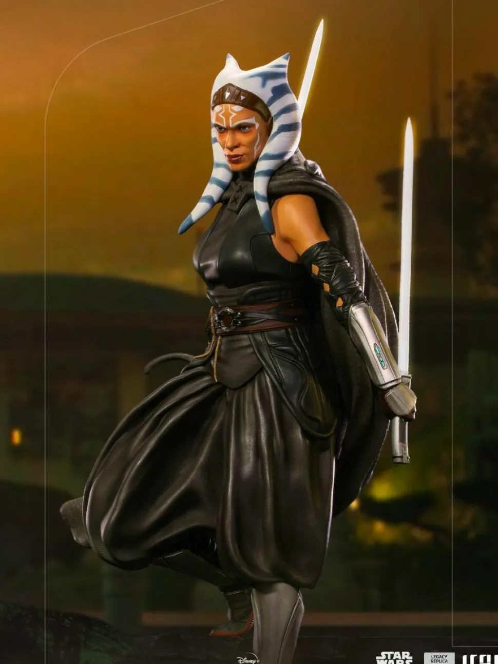Star Wars: The Mandalorian - Ahsoka Tano 1/4 Scale Legacy Statue
