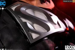Superman - Black Suit Superman 1/3 Scale Statue by Ivan Reis