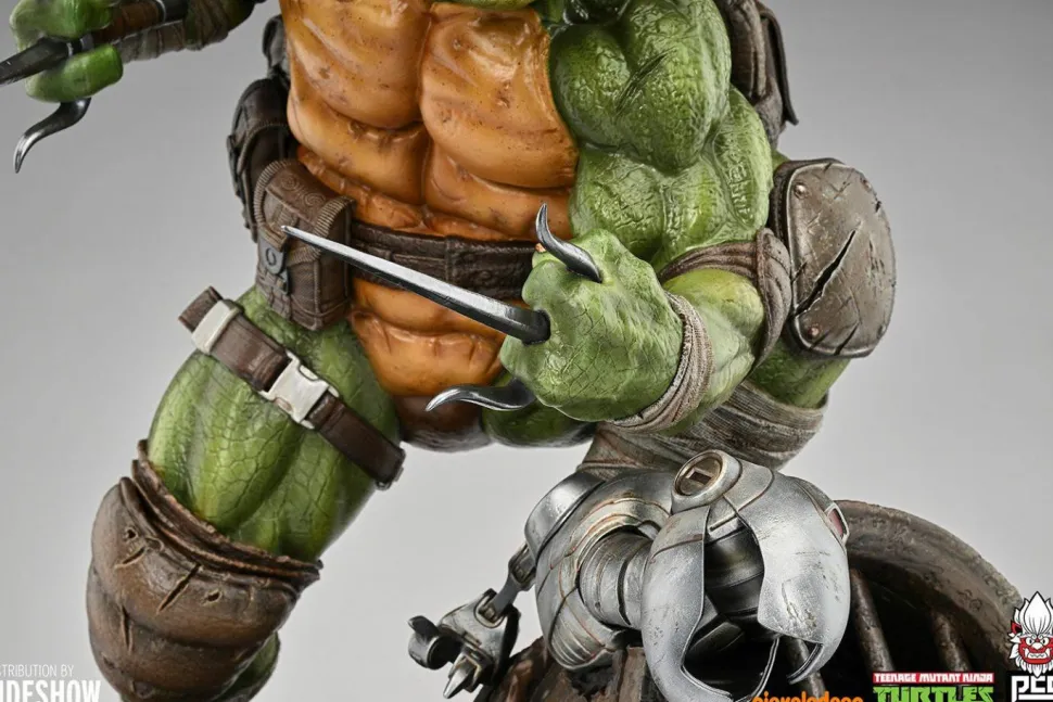 Teenage Mutant Ninja Turtles - Raphael 1/3 Scale Statue