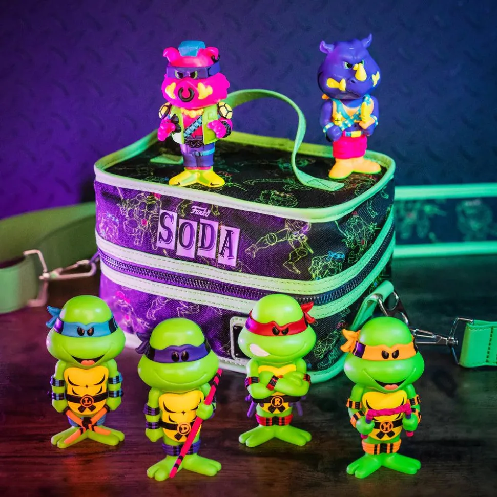 Teenage Mutant Ninja Turtles - Leonardo, Michelangelo, Raphael, Donatello, Bebop & Rocksteady Blacklight Vinyl SODA Figure in Collector Can 6-Pack with Cooler Bag & 6" Krang (Funko / Popcultcha Exclusive)