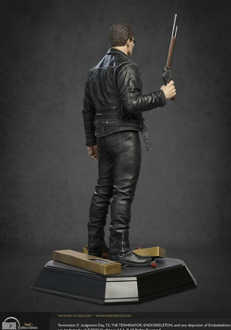 Terminator 2: Judgment Day - T-800 Ultimate Edition 1/3 Scale Statue