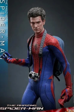 The Amazing Spider-Man - Spider-Man 1/6th Scale Hot Toys Action Figure