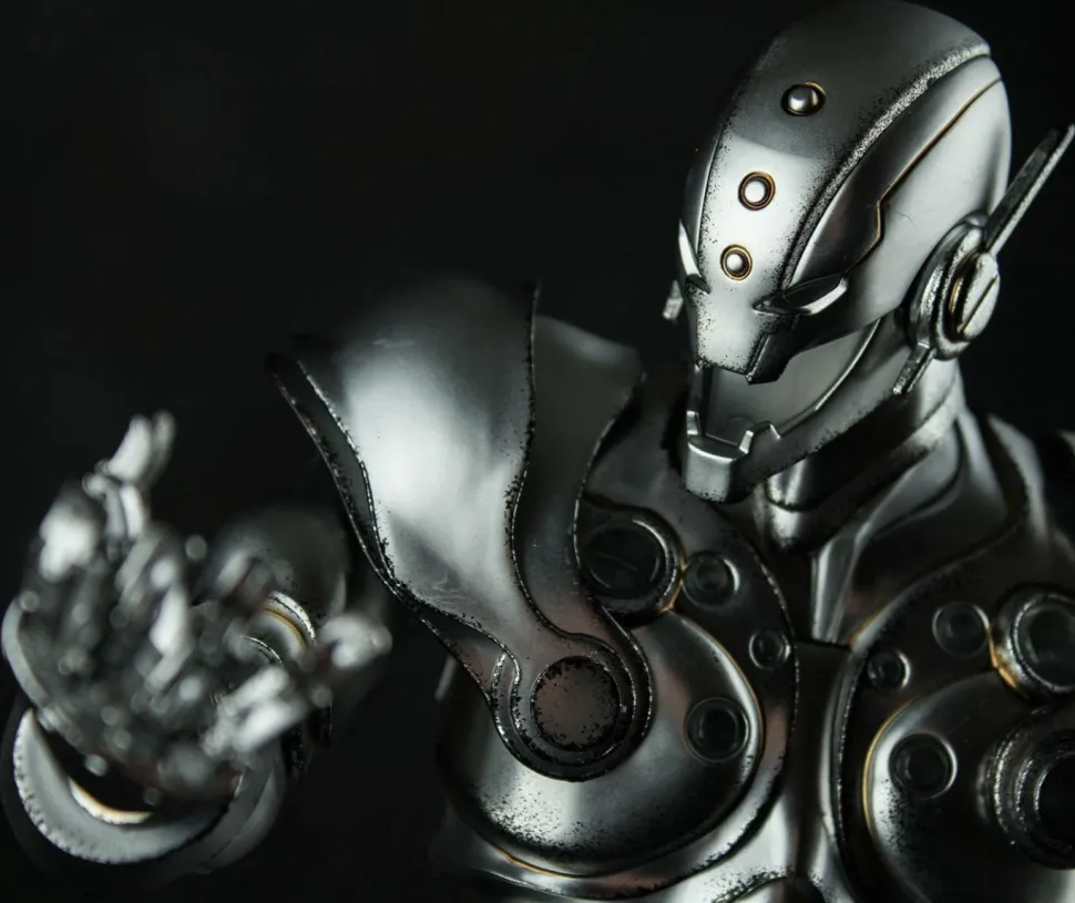 The Avengers - Ultron 1/6th Scale Action Figure