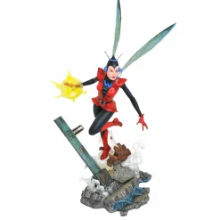 The Avengers - Wasp Marvel Gallery 13” PVC Diorama Statue