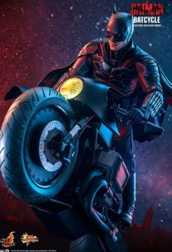 The Batman (2022) - Batcycle 1/6th Scale Hot Toys Action Figure Vehicle Accessory