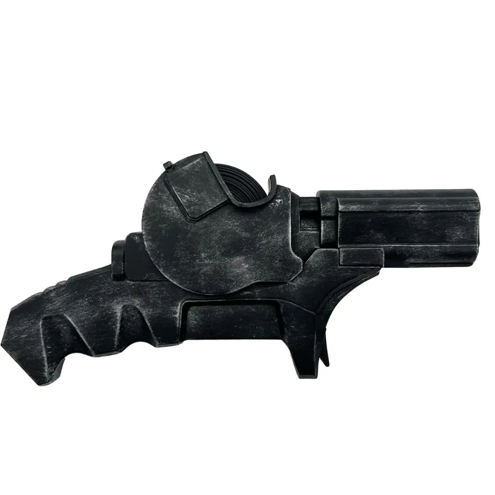 The Batman (2022) - Grapple Launcher 1:1 Scale Life-Size Prop Replica