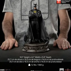 The Flash - Batman with Arms Crossed 1/10th Scale Statue
