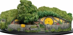 The Hobbit - #25 Gandalf's Cutting Hobbit Hole 7" Diorama Statue