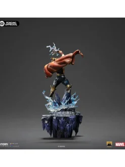 The Infinity Gauntlet - Thor Deluxe 1/10th Scale Statue