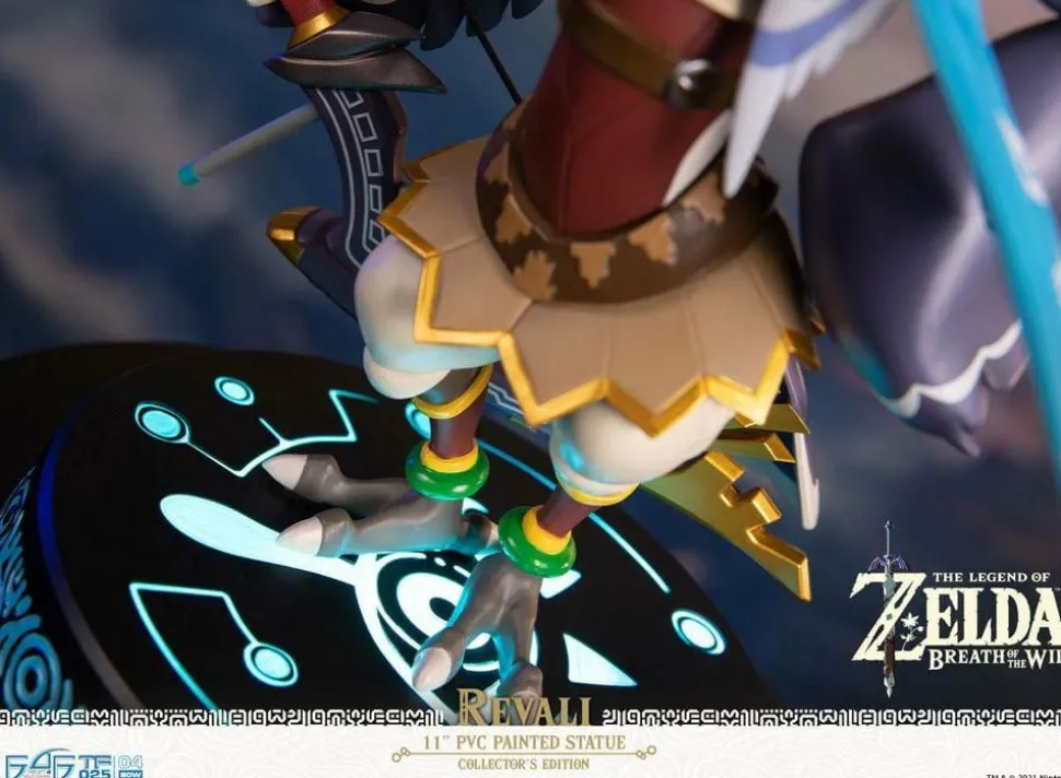 The Legend of Zelda: Breath of the Wild - Revali Collector’s Edition 10” PVC Statue
