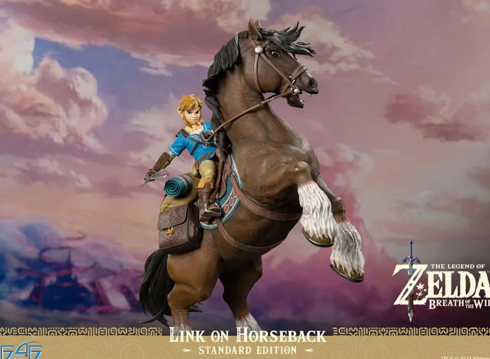 The Legend of Zelda: Breath of the Wild - Link on Horseback 22” Statue