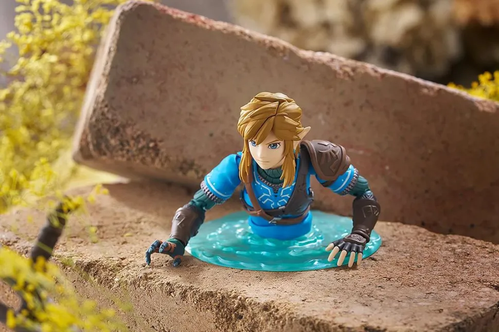 The Legend of Zelda: Tears of the Kingdom - Link DX Edition Figma 6" Action Figure