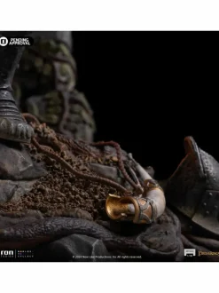 The Lord of the Rings - Lurtz, Uruk-hai Leader 1/10th Scale Statue