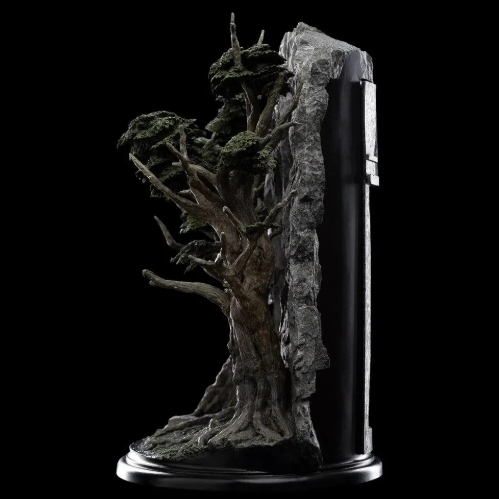 The Lord of the Rings - The Doors of Durin 11" Diorama Statue