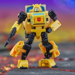 The Transformers (1984) - Origin Bumblebee Legacy United Deluxe Class 5.5