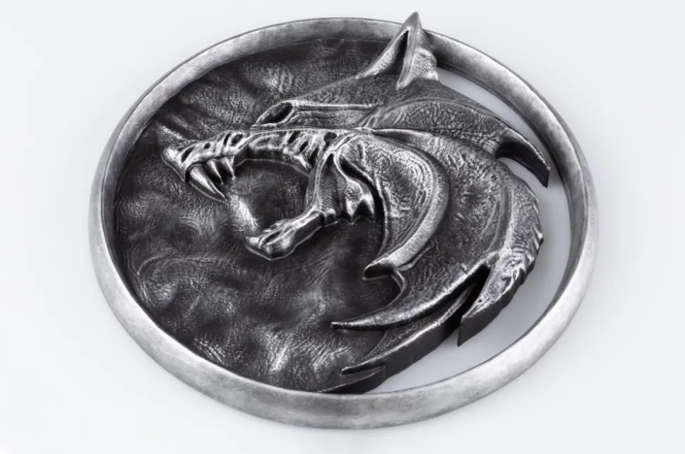 The Witcher (2019) - Wolf Medallion Wall Plaque 8" Prop Replica